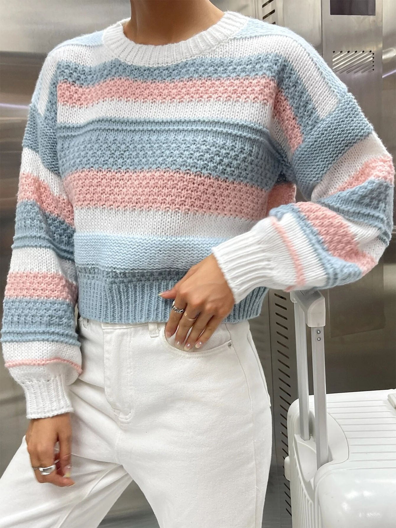 Spring and Autumn New Contrast Color Women's Striped Elegant Fashion All-Matching Women's Knitted Pullover