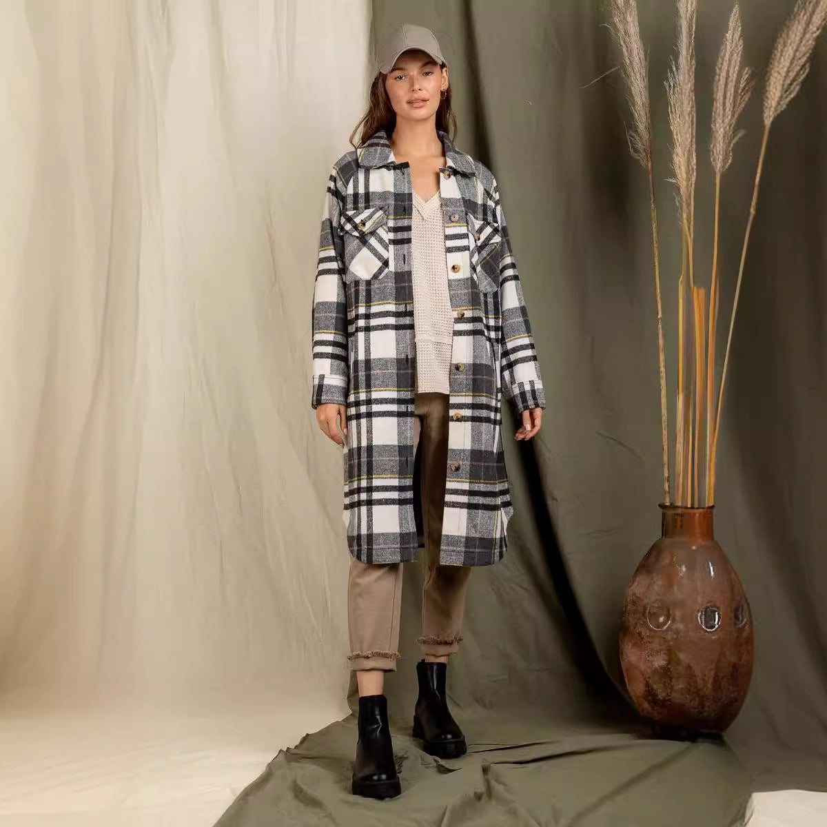 European and american hot2024Winter New Women's Clothing Fashion Polo Collar Large Pocket Long Sleeve Long Plaid Coat Cardigan