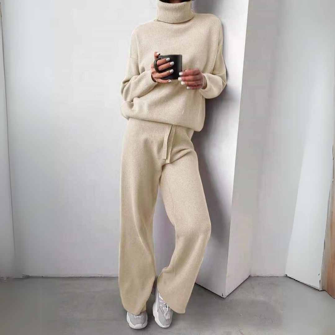 Relaxed Turtleneck Set - Seldom Seen Styles