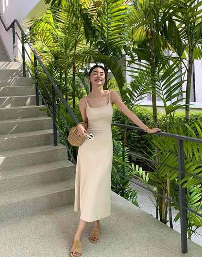 Solid Color Spaghetti Strap Maxi Dress with Built-in Non-Removable Bra Pad Dopamine Color Slim Fit Sleeveless Summer Dress