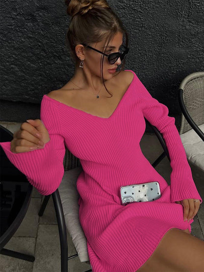 V-neck Long Sleeve Sexy Dress Short Skirt A- Line Skirt Strapless High Waist Autumn and Winter New European and American Knitted Dress