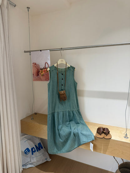 Women's Light Blue Denim Sleeveless Midi Dress Drop Waist Button Front with Free Fringe Crossbody Bag