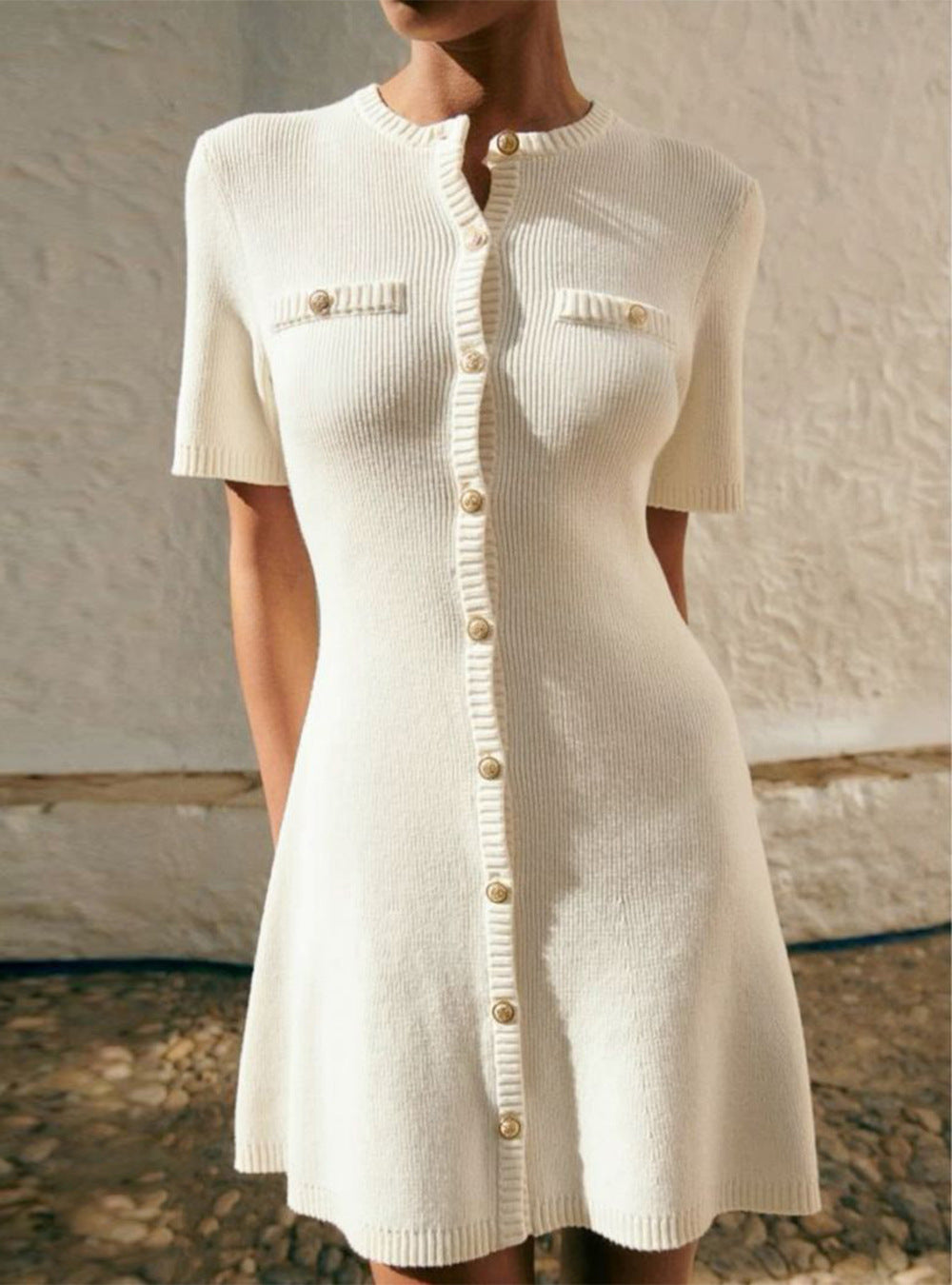 White A- line Skirt Elegant Chanel's Style Knitted Dress Sexy Metal Buckle 2024 Spring/Summer Europe and America Cross Border Dress