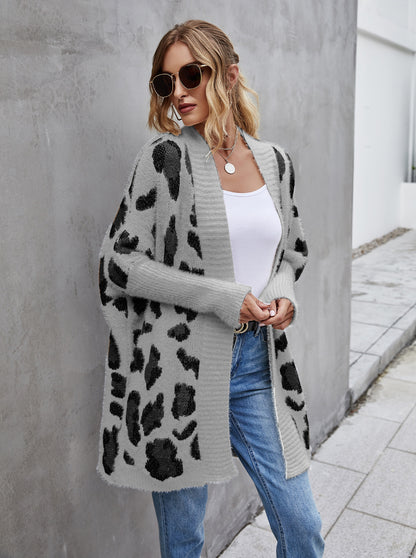 2024New Winter Clothes European and American Foreign Trade Women's plus Size Cardigan Coat Personality Fashion Leopard Print Knitwear Sweater Women