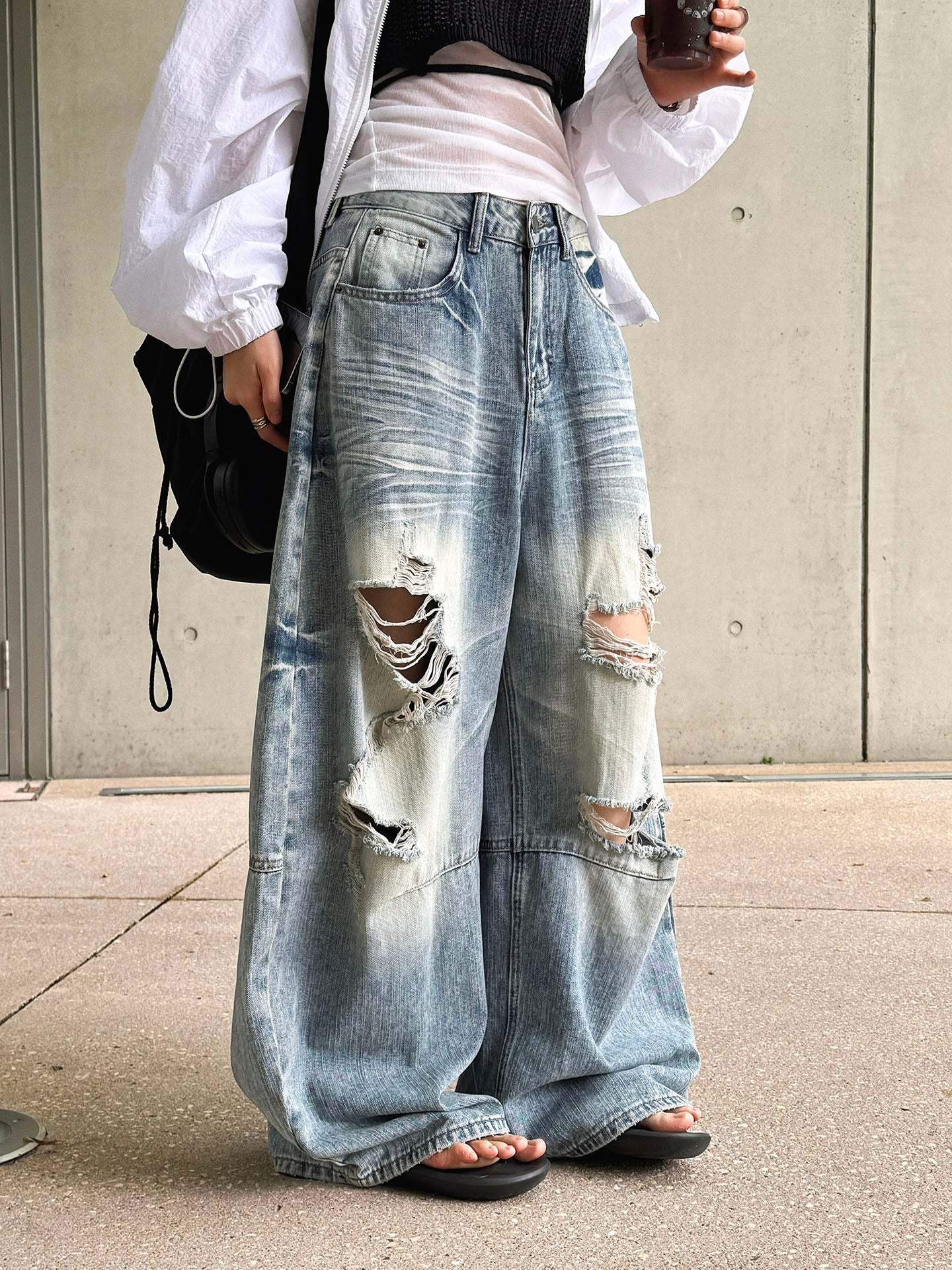Women's Distressed Ripped Wide Leg Jeans High Waist Baggy Denim Pants Streetwear Y2K Casual Summer Outfit