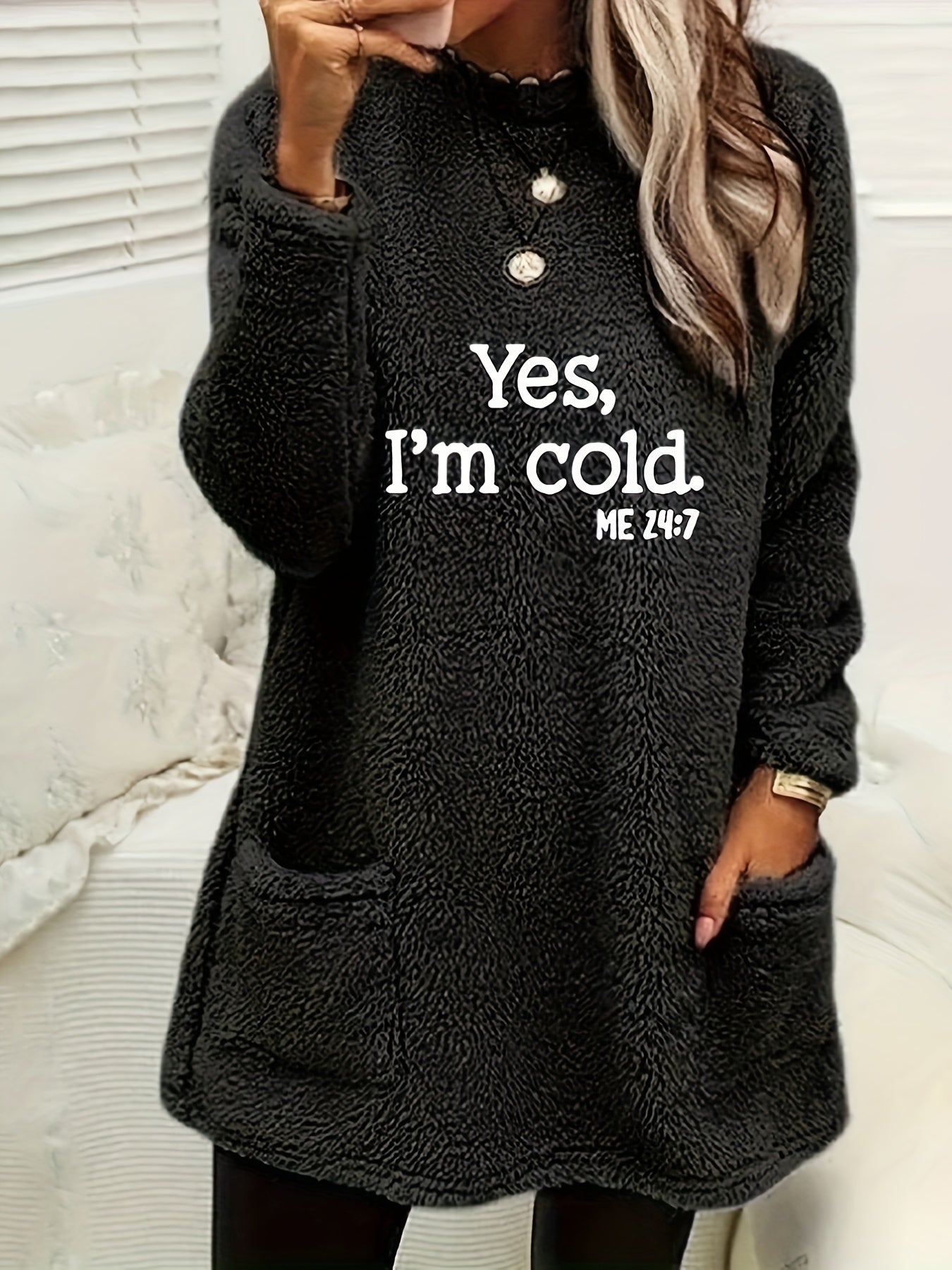 Cozy Cold Print Fleece Pullover Sweatshirt - Soft, Casual, Long Sleeve Crew Neck with Pockets for Fall & Winter - Women's Comfortable Clothing for Chilly Days