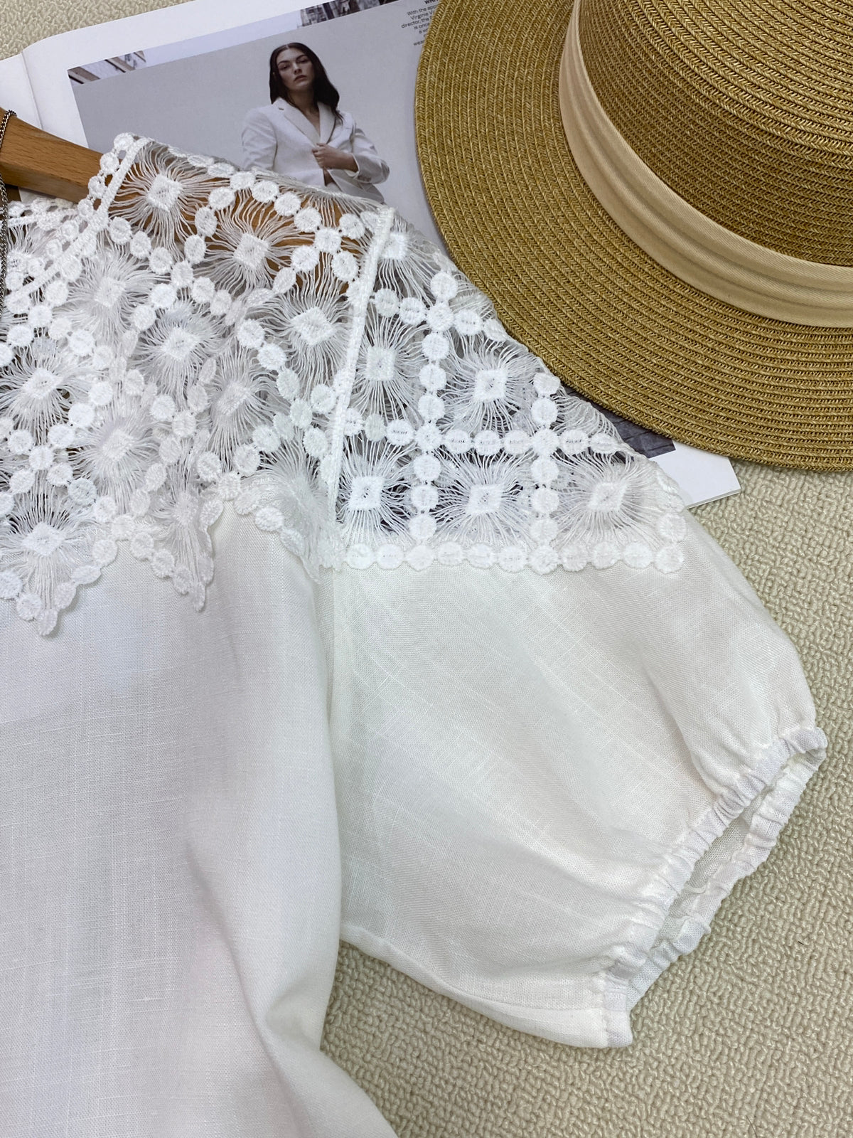 Women's Lace Patchwork Puff Sleeve Blouse Shorts Two-Piece Set Linen Cotton Summer Beach Vacation Outfit