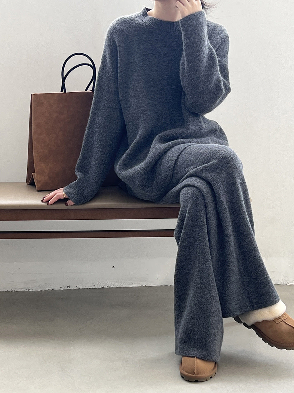 【Plus Size】 Two-Piece Set Solid Mock Neck Drop Shoulder Split Hem Sweater & Straight Leg Pants