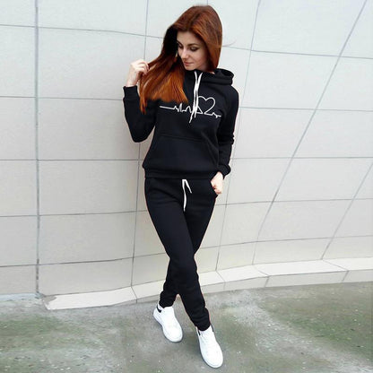 Two-Piece Set Women's Heart Print Raglan Sleeve Hoodie & Drawstring Waist Sweatpants Set, Casual Long Sleeve Hooded Pullover & Pocket Jogger Pants, Women's Fall & Winter Clothes, Holiday Outfits, Soft Clothes
