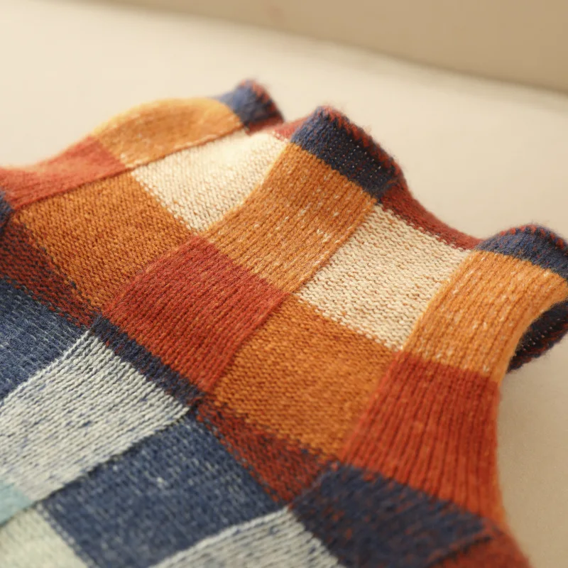 Alexa | Turtleneck Sweater - Seldom Seen Styles
