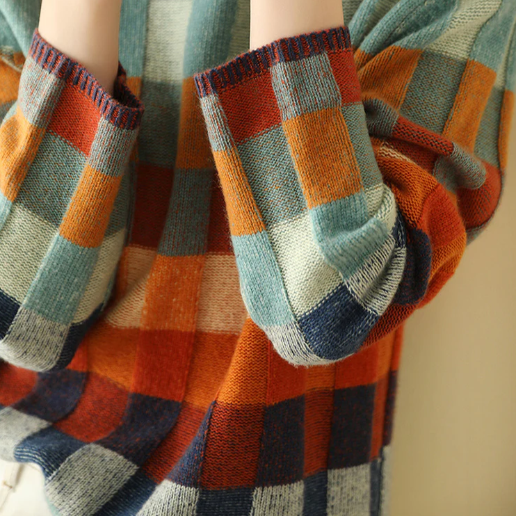 Alexa | Turtleneck Sweater - Seldom Seen Styles