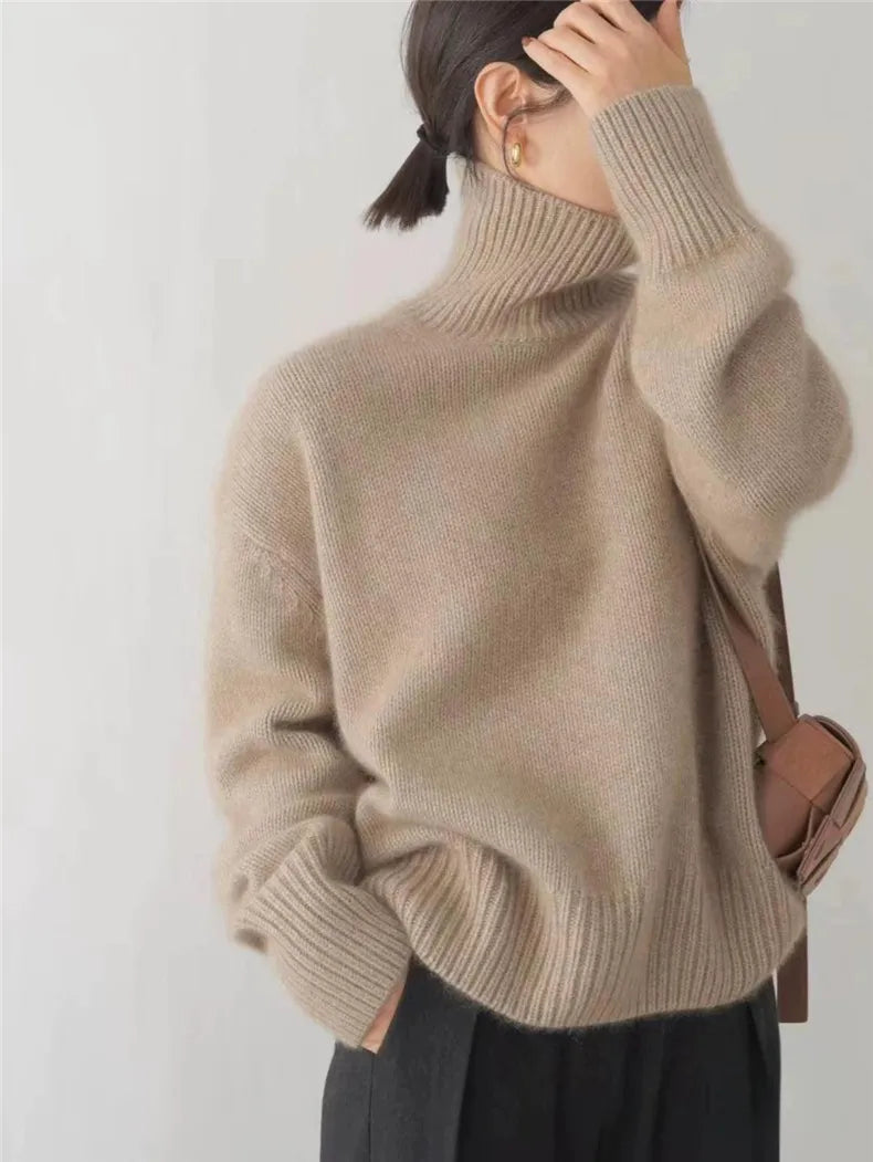Amelia - High cashmere collar - Seldom Seen Styles