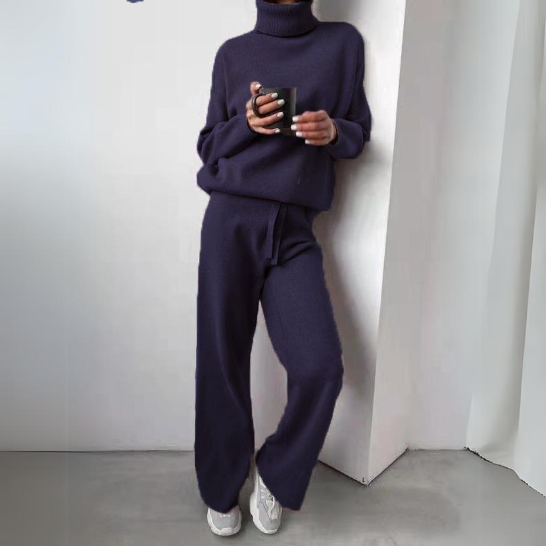 Relaxed Turtleneck Set - Seldom Seen Styles