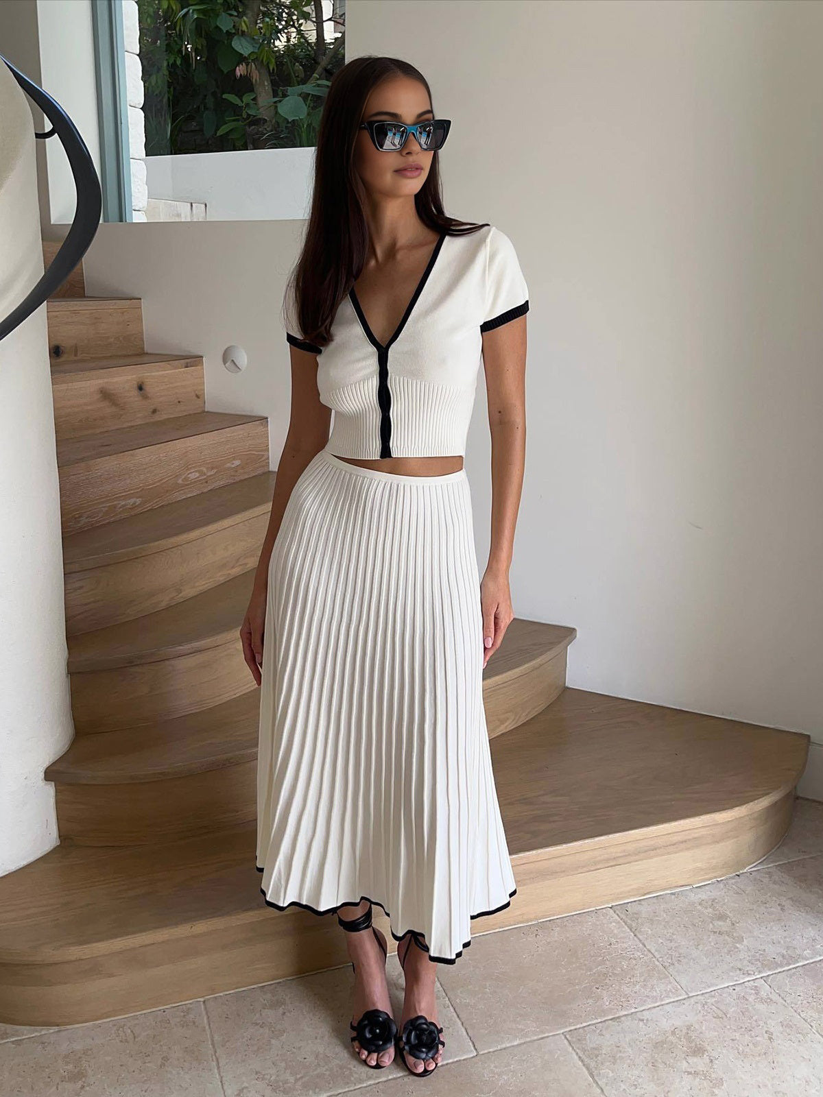 Minimalism Contrast Trim Sweater Skirt Set - Seldom Seen Styles