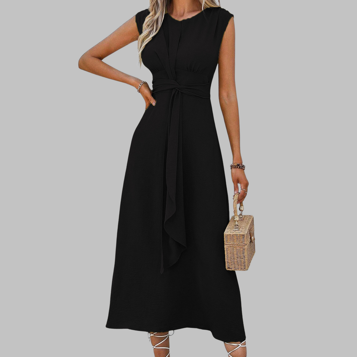 Bridgette™ | Elegant Sleeveless Round Neck Maxi Dress - Seldom Seen Styles
