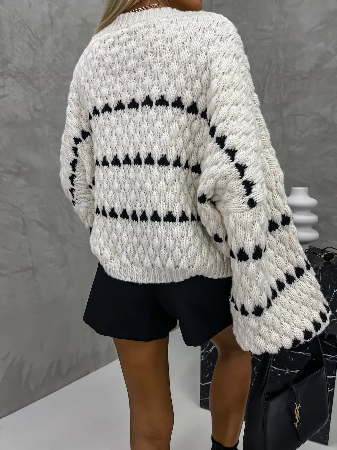 Cable striped crew neck pullover - Seldom Seen Styles