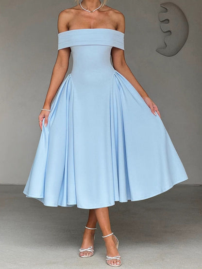 Sauber | Schulterfreies Kleid, ausgestellter Midi
