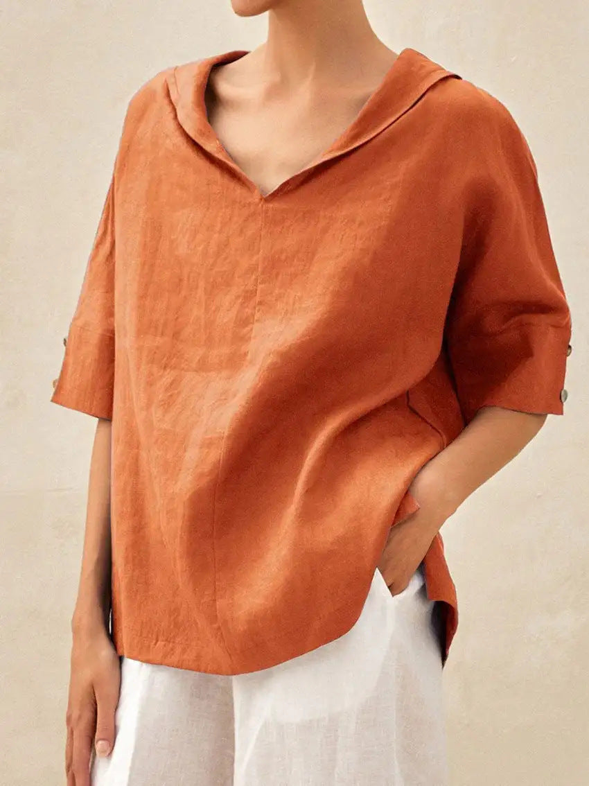 Die klassische Leinenbluse mit V-Ausschnitt - Seldom Seen Styles