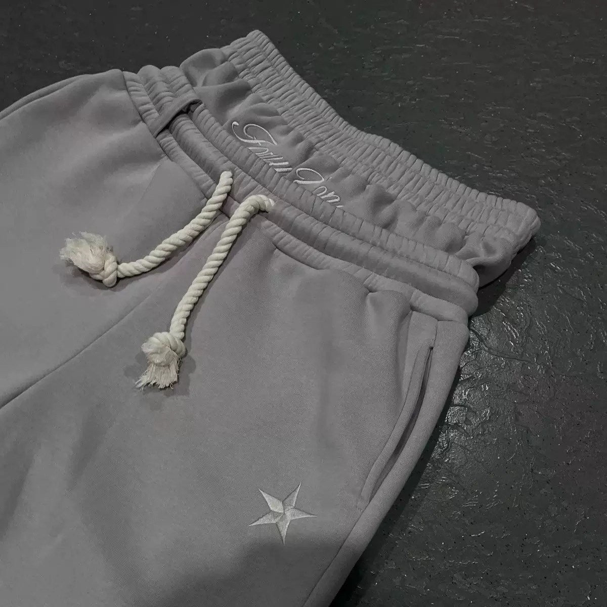 Double Waisted Sweatpants Men Y2k Baggy Sweatpants Drawstring Wide Leg Gym Workout Pants Loose Vintage Grunge Pants - Seldom Seen Styles