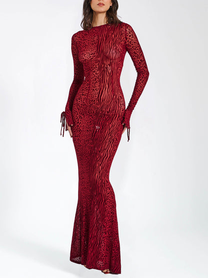 Robe longue dos nu en velours et maille léopard exquise 