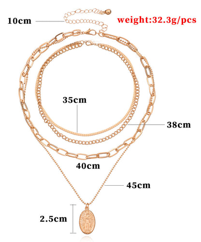 Goldfarbene Halskette mit mehrlagigem Charm und Anhänger