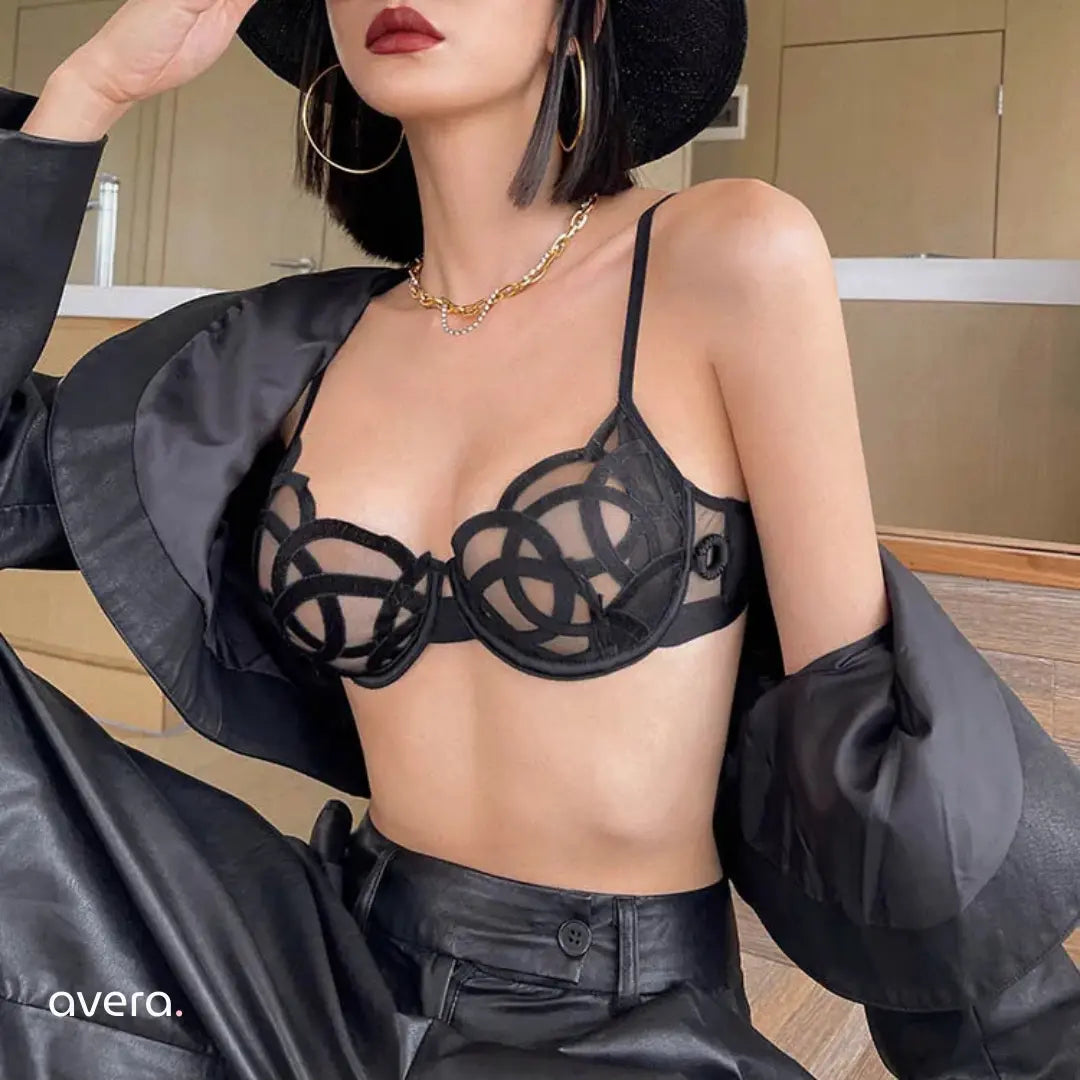 Hollow Out Lace Bra & Panty Set – Black & White