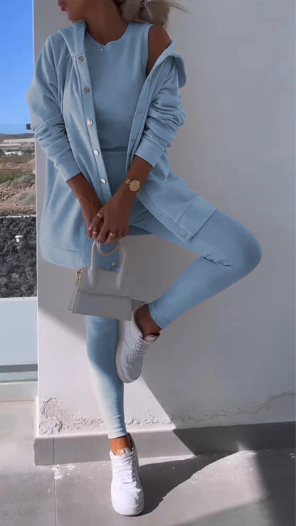 Ensemble trois pièces sweat-shirt, cardigan et sweat à capuche