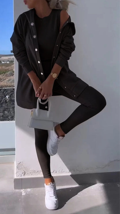 Ensemble trois pièces sweat-shirt, cardigan et sweat à capuche