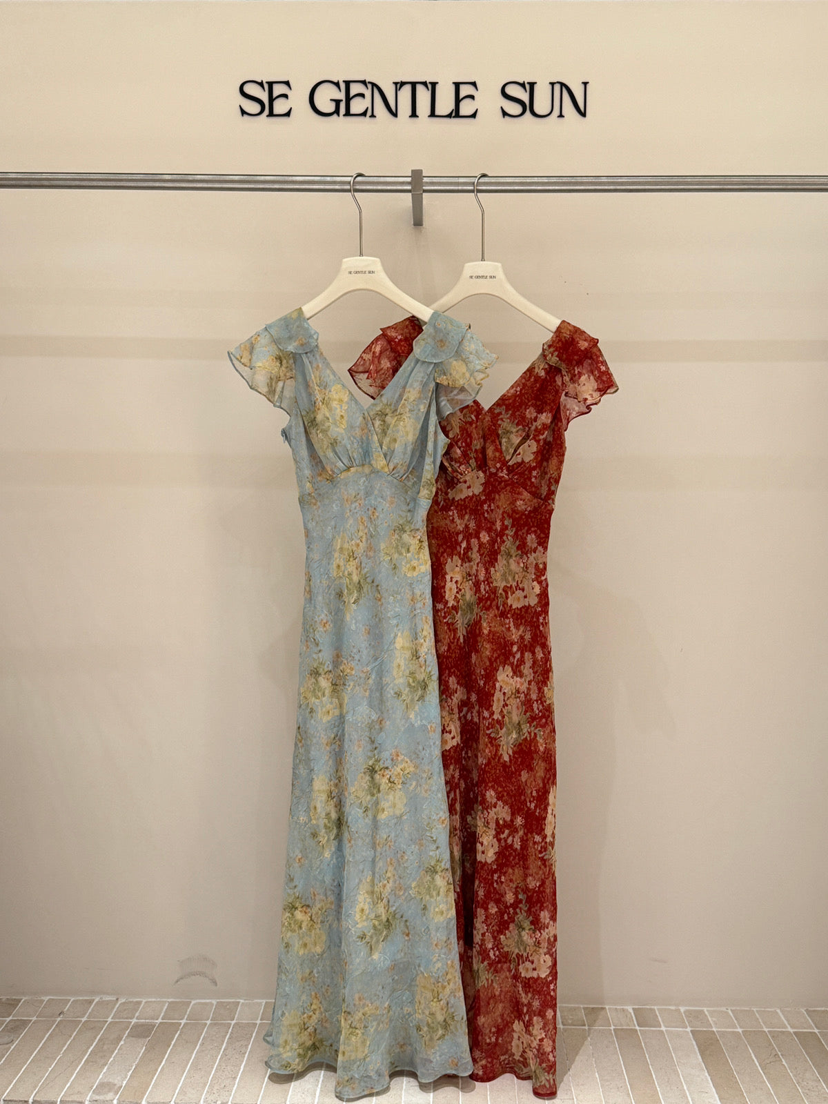 IMANI DRESS  Floral Ruffle Sleeve V-Neck Chiffon Maxi Dress Elegant A-Line Wedding Guest Summer Vacation - Seldom Seen Styles