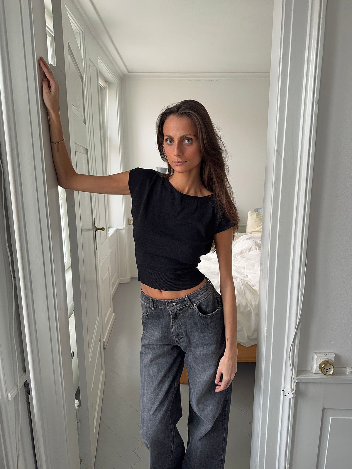 Lilu form fitting top - Black - Seldom Seen Styles