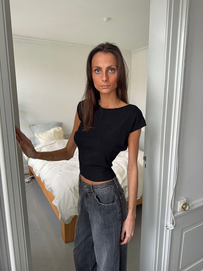 Lilu figurbetontes Top – Schwarz