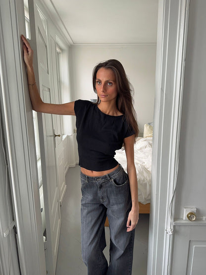Lilu figurbetontes Top – Schwarz