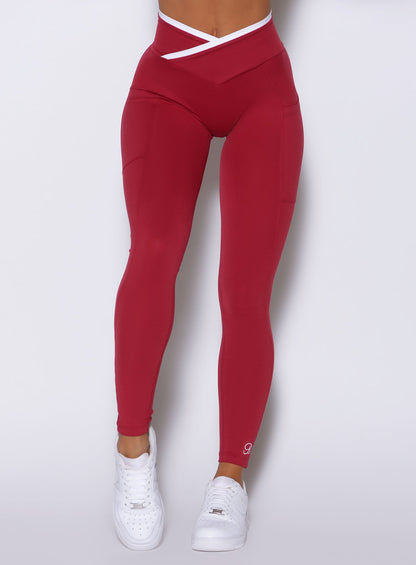 Line Contour Leggings