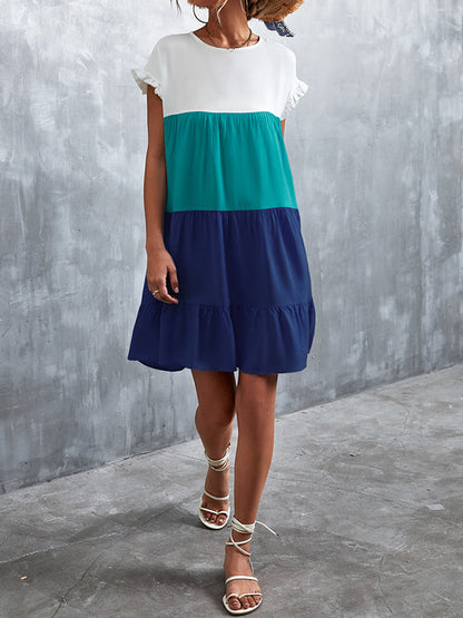 Robes mini à col rond avec manches à volants lâches, couleur contrastante, falbala et plis, coupe fendue