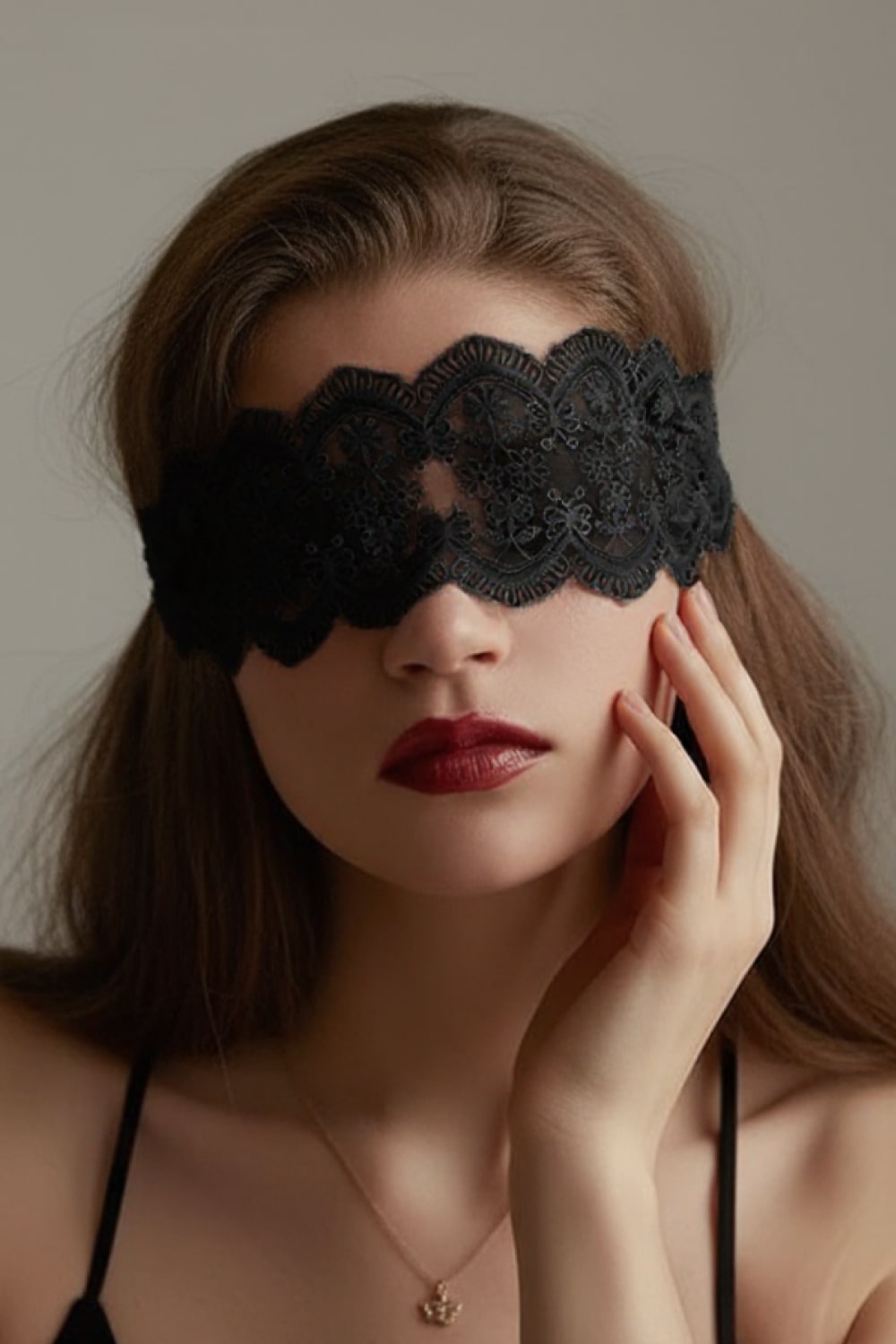 Masque Abigaël en dentelle - Seldom Seen Styles