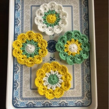 Handmade Crochet Flower Coaster Wool Woven Heat Resistant Tea Mat Nordic Boho Home Decor Gift
