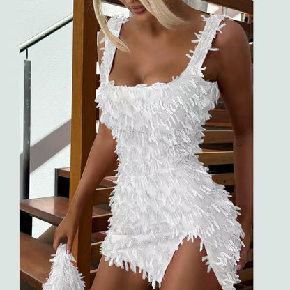 Neues Träger-Off-Shoulder-Hüftrock mit Schlitz und Haaren, schmal geschnitten, reines Verlangen-Temperament-Kleid