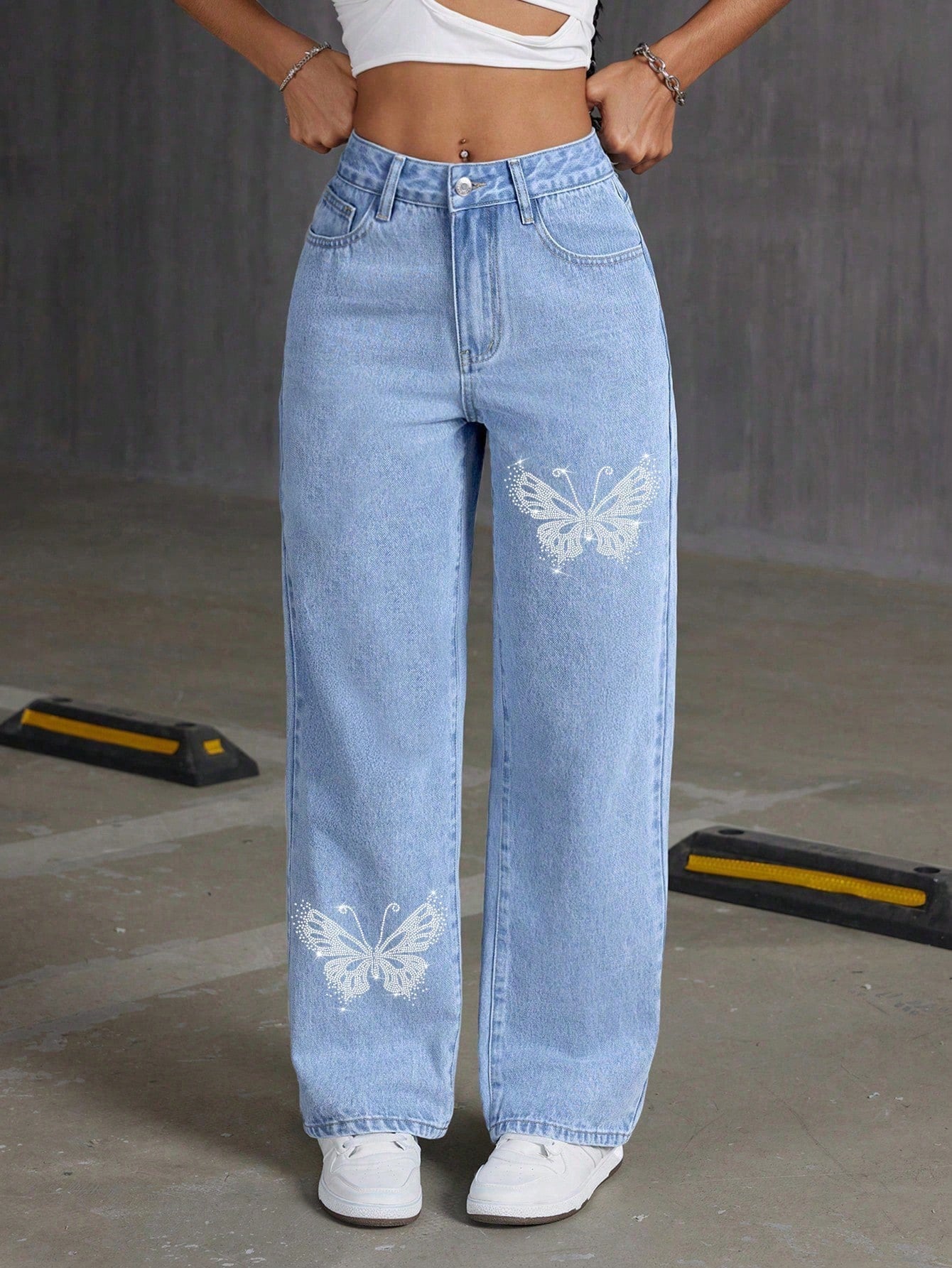 Rhinestone Butterfly Jeans - MYSTERYBOXS