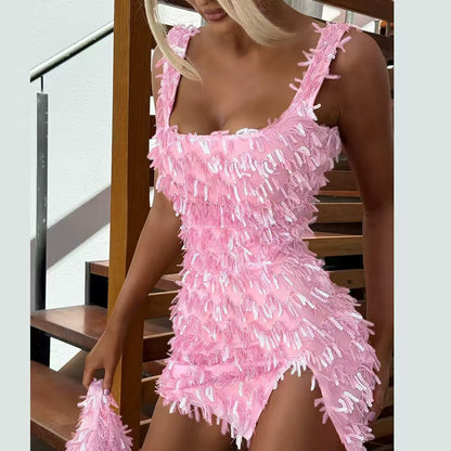 Neues Träger-Off-Shoulder-Hüftrock mit Schlitz und Haaren, schmal geschnitten, reines Verlangen-Temperament-Kleid