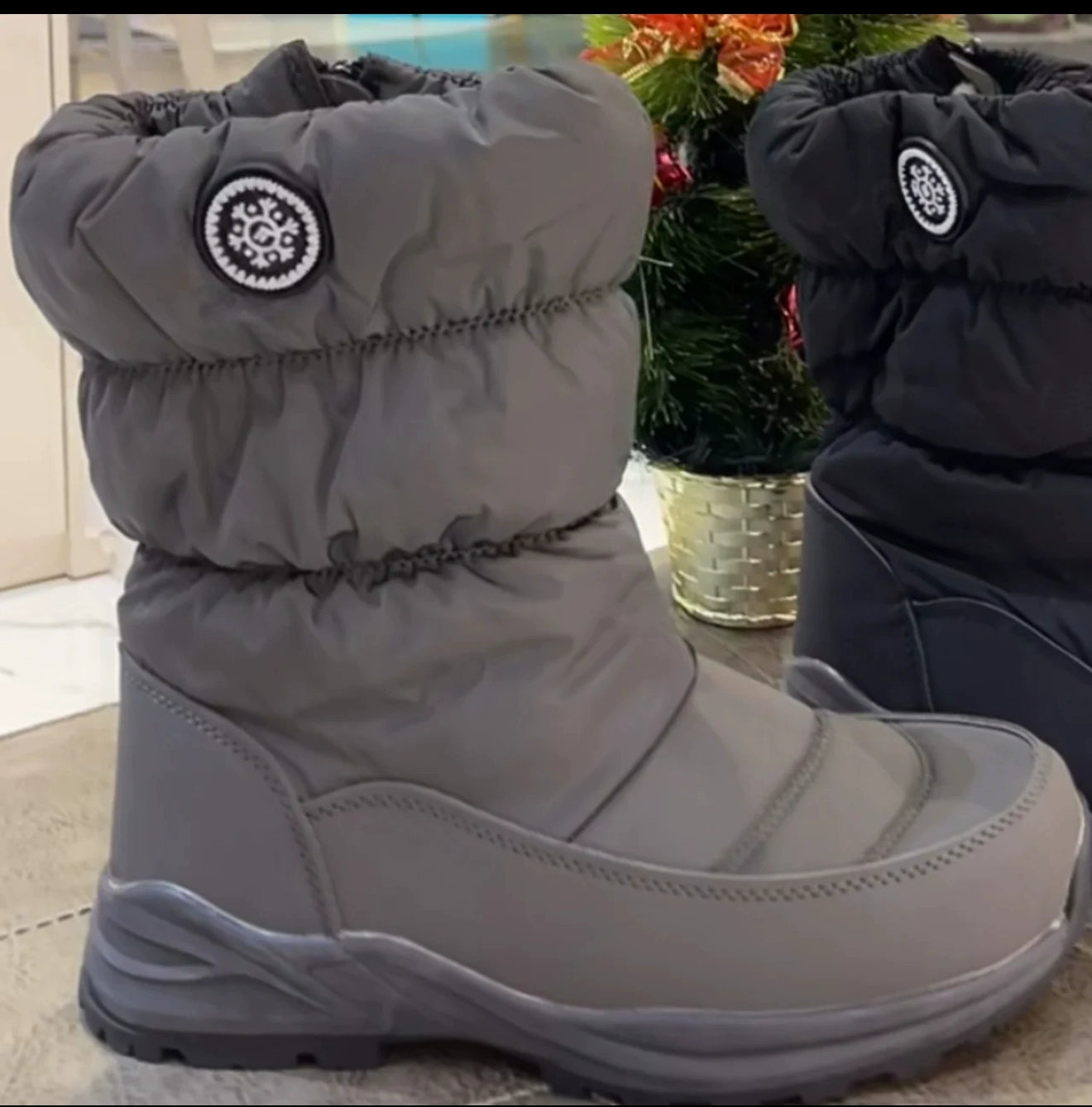 Women's Warm Snow Boots with Fur Lined Black and White Wide Winter Boots Water-resistant Mid Calf Boots for Hiking,Working,Outdoors - Seldom Seen Styles