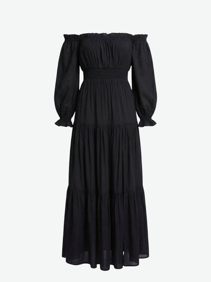 Robe longue épaules dénudées à taille smockée