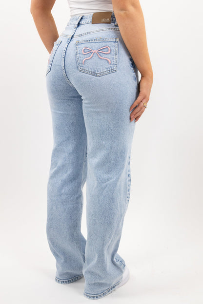 Pinke Schleifenjeans