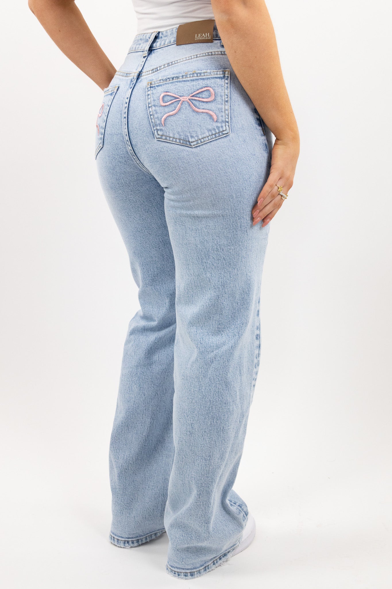 Pink bow jeans - Seldom Seen Styles
