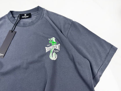 Represent 'The Viper Room' Dice T-Shirt