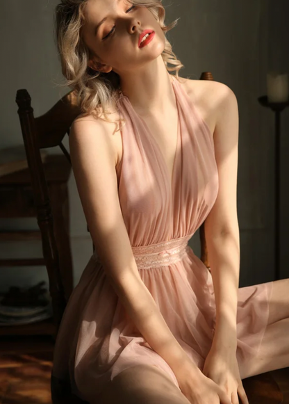 ROBE LINGERIE ROMANTIQUE EN MAILLE À DOS NU LEILA