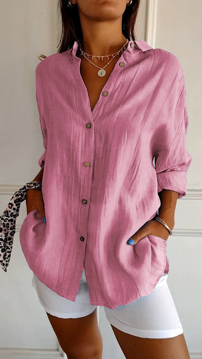 Chemise à col plissé et boutonnage simple