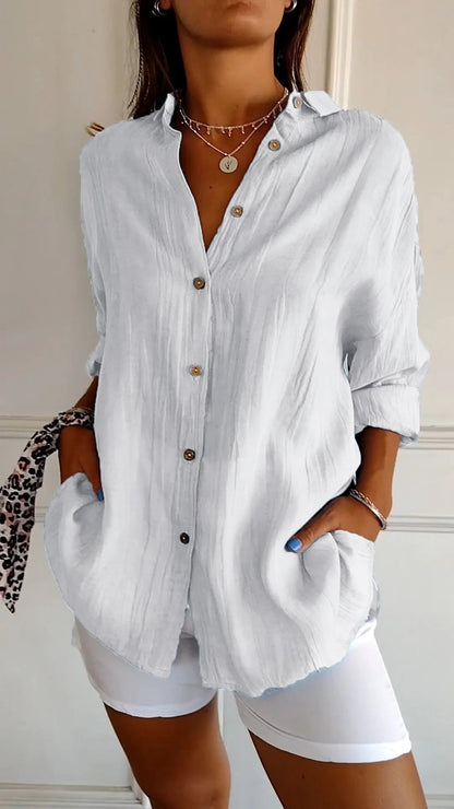 Chemise à col plissé et boutonnage simple
