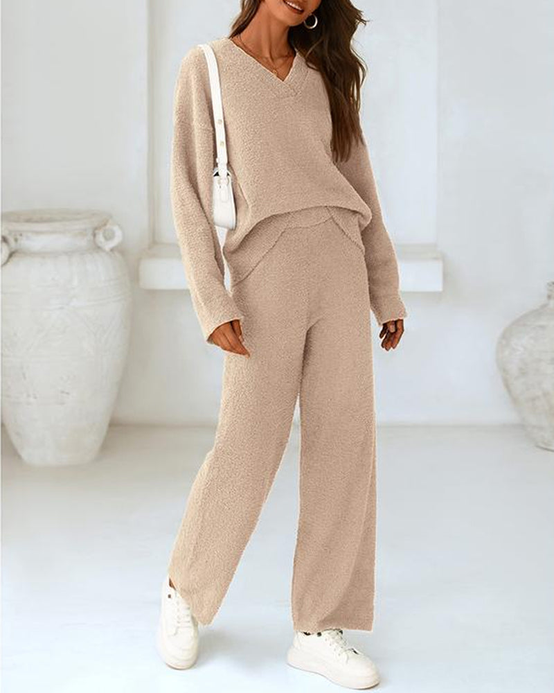 Soft Fuzzy V-Neck Loungewear Set – Cozy Two-Piece Pajama (S–3XL) - Seldom Seen Styles