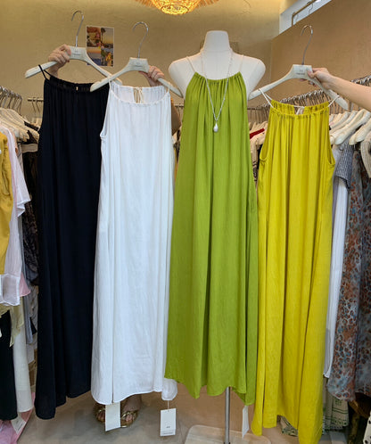 Solid Color Sleeveless Halter Neck Maxi Dress Drawstring Tie Flowy Summer Beach Dress with Pockets
