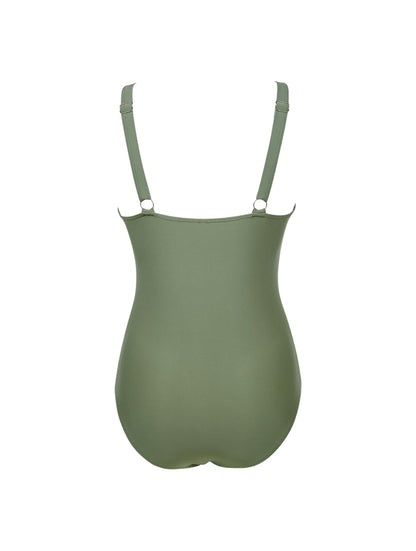 Le maillot de bain sculptant en V en maille